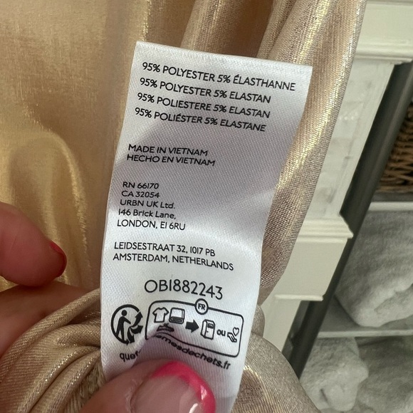 NWT new medium Anthropologie Maeve shiny metallic top sand beige ruched tank - Picture 9 of 13